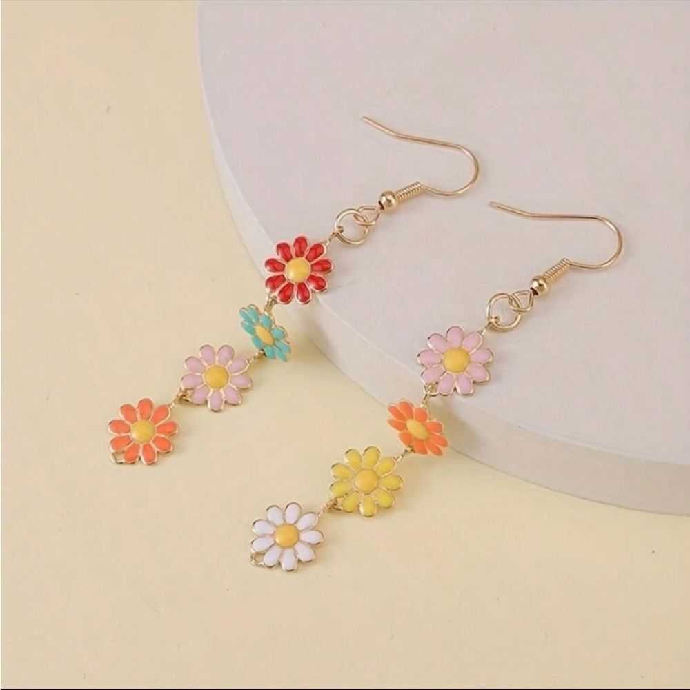 5/$25 Multicolor Flower 🌸 Drops